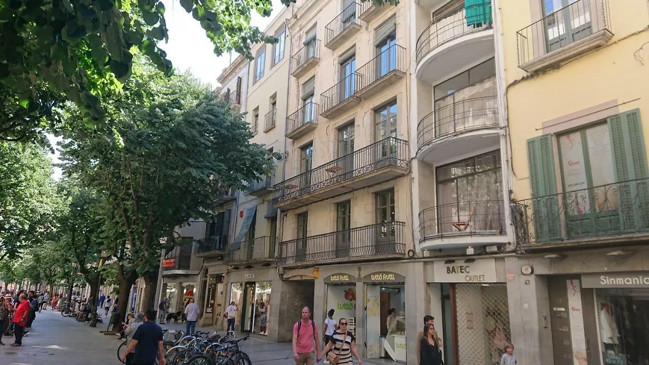 Bravissimo Rambla Eiffel Bridge 1 Daire Girona İspanya